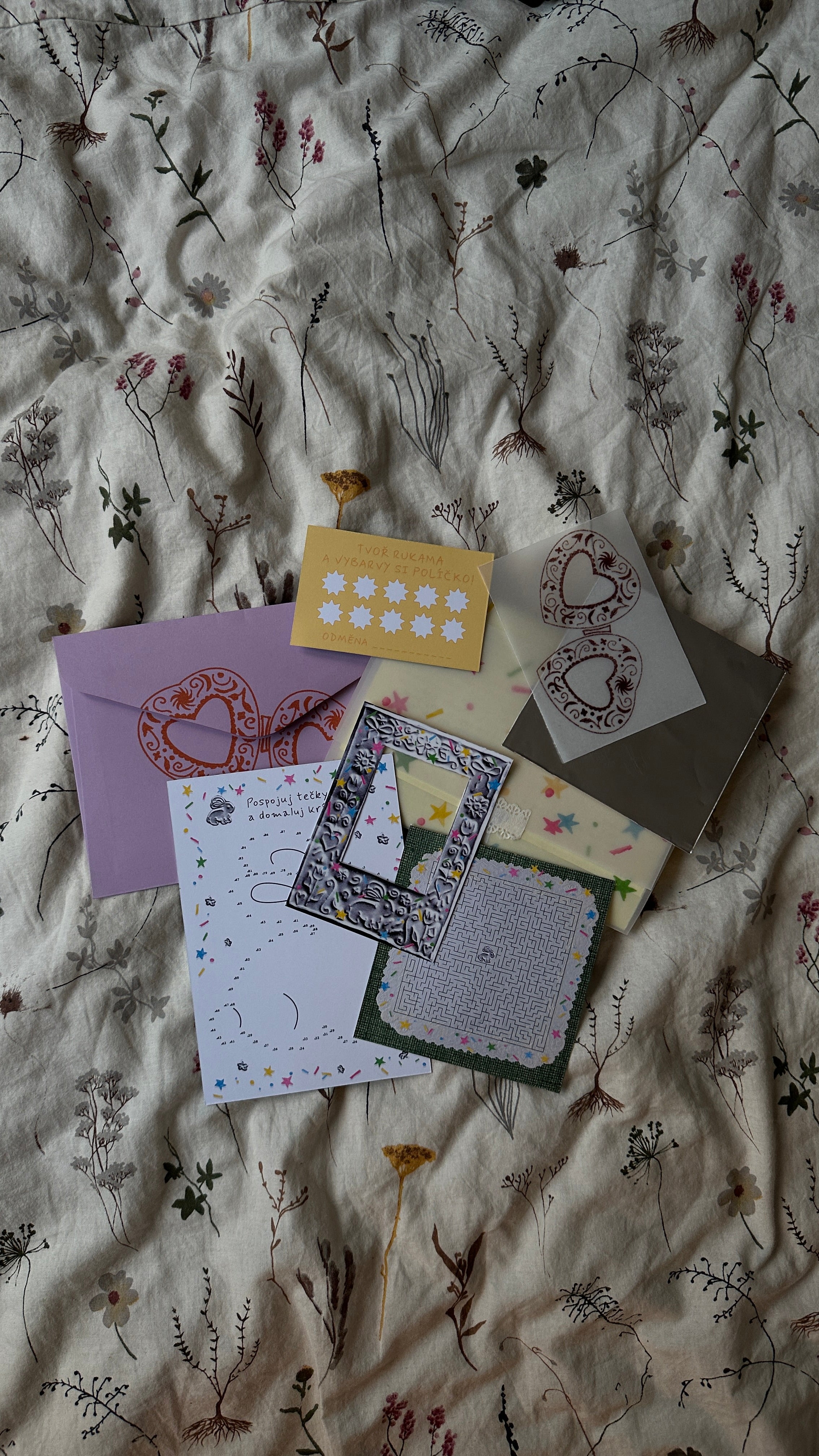 Snail Mail Mano crafts